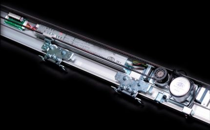 Mesin Pintu Sliding Kaca Otomatis